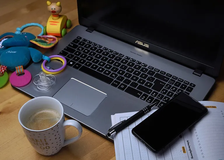 découvrez comment la compensation peut transformer votre expérience professionnelle et personnelle. explorez les différents types de compensation, leurs avantages et comment les mettre en œuvre pour assurer une équité et une motivation optimale dans votre environnement de travail.